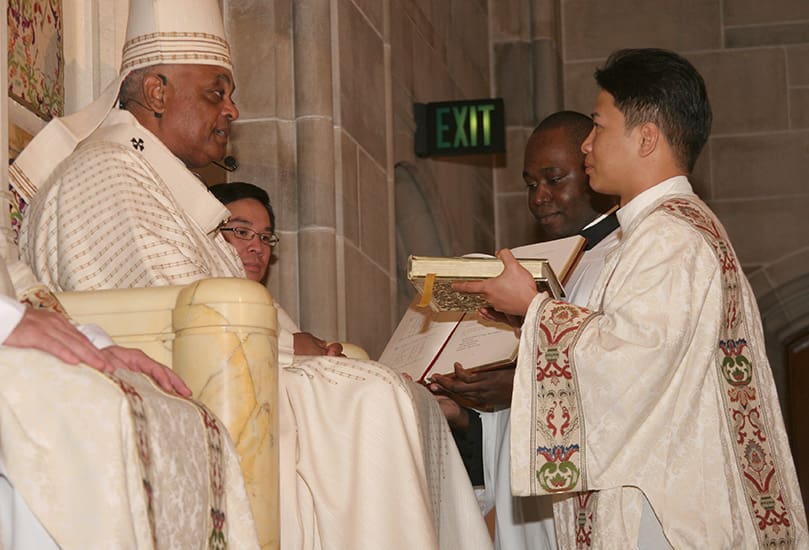 2012-trans-diaconate-ordination-085aa
