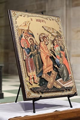 The icon of the resurrection is prominently displayed on the steps of the altar at the Cathedral of Christ King, Atlanta, much like it is displayed in the Greek Orthodox Church from Easter until the feast of the Ascension. Photo By Michael Alexander